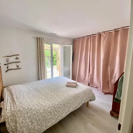 Climatisee Avec Un Independant Et Piscine Securisee Villa Saint-Drezery